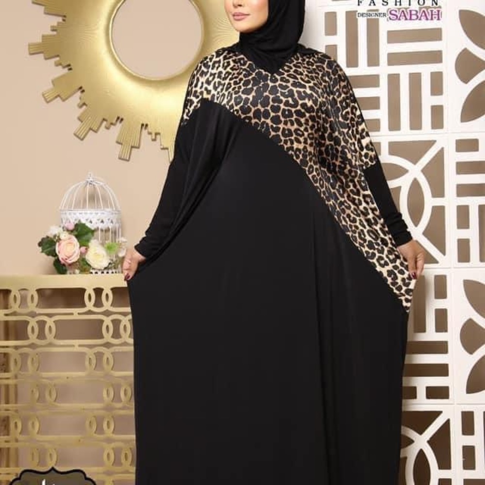 Beautiful Islamic clothes for prayer